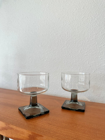 Square glass small coupe (set of 2)